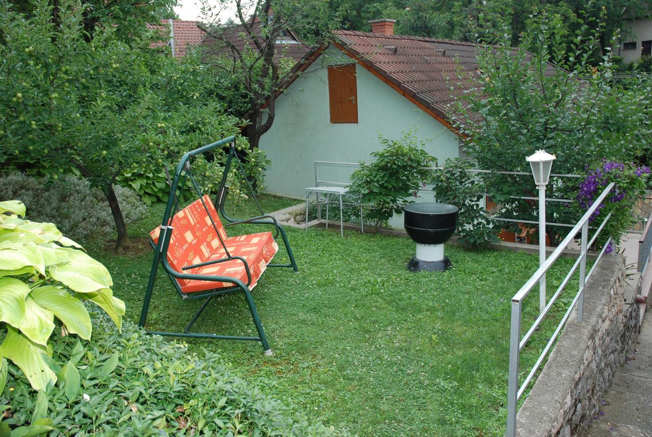 Zöldike Vendégház Kaposvár Esterno foto